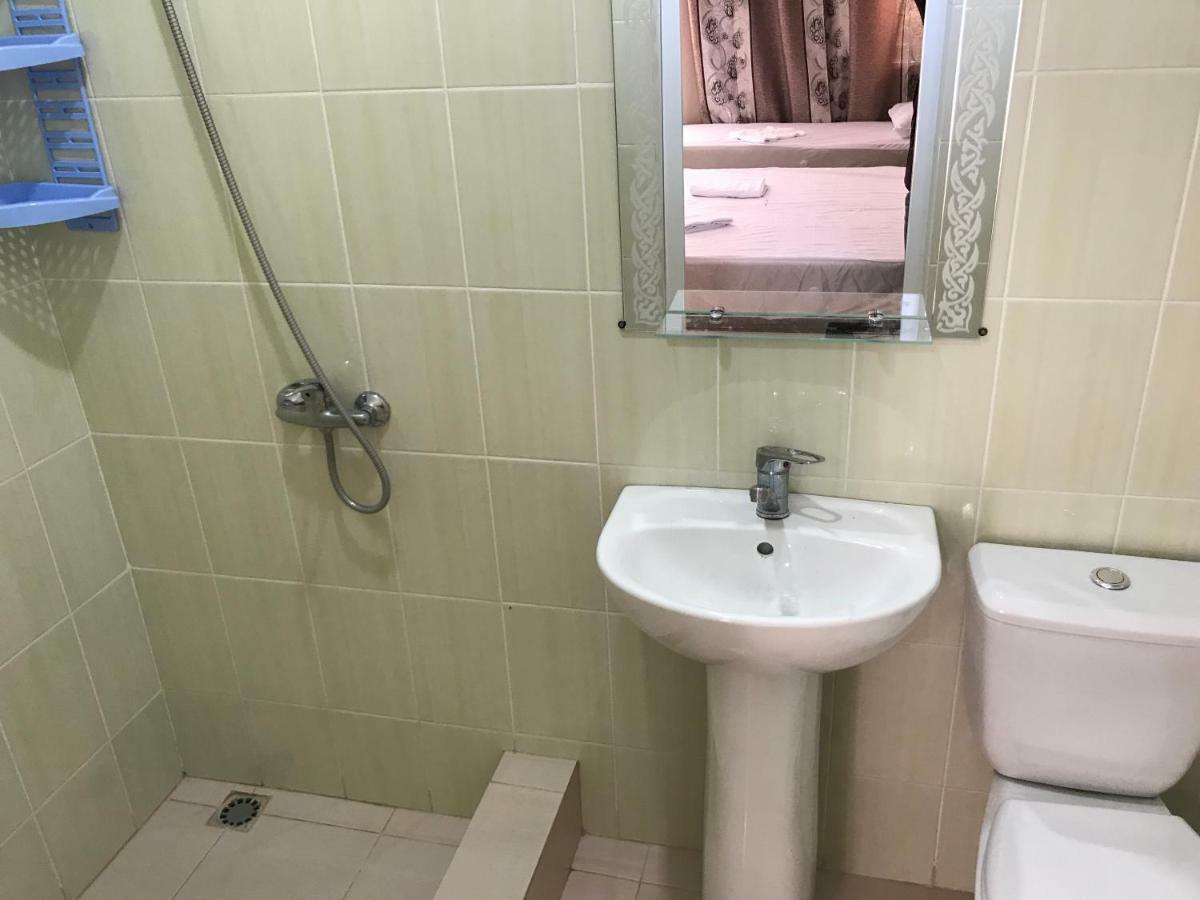 Ainar Hotel Gagra Exterior foto